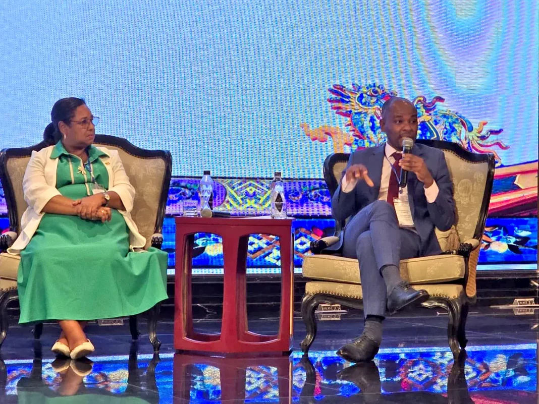 Le maire de Mamoudzou en congrès au Vietnam