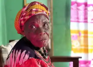 La Chatouilleuse Coco Djoumoi s’en est allée La Chatouilleuse Coco Djoumoi s’en est allée