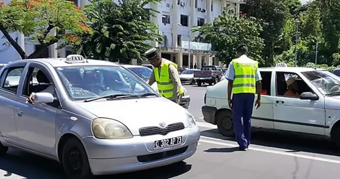 Comores : Les véhicules avec volant à droite dans le viseur de la police
