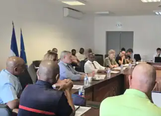 La commune de Bandrélé investit dans l’apprentissage de la natation avec son futur bassin flottant La commune de Bandrélé investit dans l’apprentissage de la natation avec son futur bassin flottant