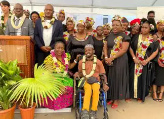 La MDPH inaugure ses minibus itinérants pour mieux accompagner les personnes en situation de handicap à Mayotte La MDPH inaugure ses minibus itinérants pour mieux accompagner les personnes en situation de handicap à Mayotte