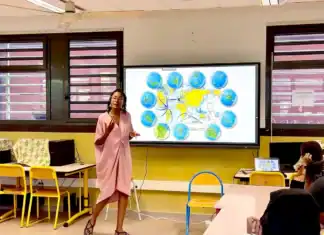 Plus de 1000 jeunes sensibilisés aux enjeux de l’Éducation aux Médias et à l’Information au mois de mai à Mayotte Plus de 1000 jeunes sensibilisés aux enjeux de l'Éducation aux Médias et à l’Information au mois de mai à Mayotte