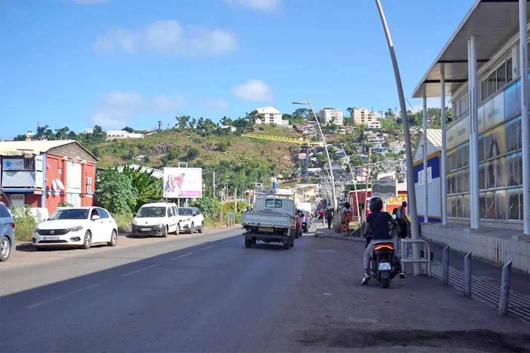 Un scootériste décède suite à un accident de la route à Kawéni