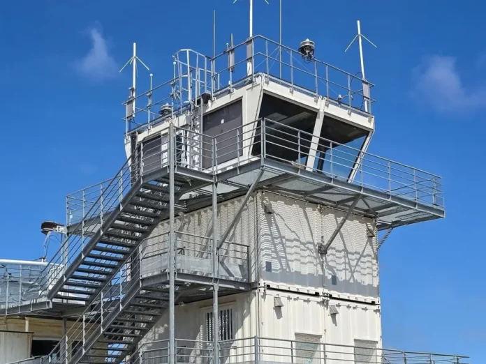 Aéroport de Mayotte : la tour de toutes les railleries