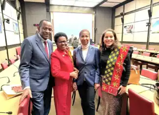 Application de la LODEOM à Mayotte : des parlementaires court-circuités par le MEDEF Mayotte Application de la LODEOM à Mayotte : des parlementaires court-circuités par le MEDEF Mayotte