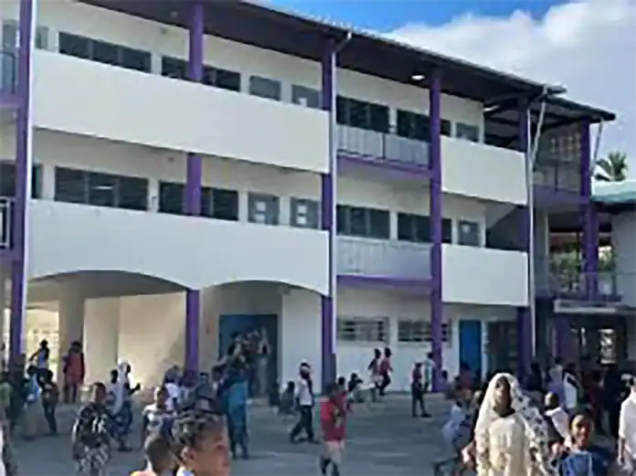 Condamné pour avoir volé l’école élémentaire Doujani 2