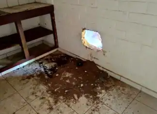 Gestion de la SIM : une fonctionnaire porte plainte pour « mise en danger de la vie d’autrui » Gestion de la SIM : une fonctionnaire porte plainte pour « mise en danger de la vie d’autrui »