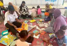 Rentrée scolaire 2025 / 2026 : ils sont venus demander des explications à la mairie Rentrée scolaire 2025 / 2026 : ils sont venus demander des explications à la mairie