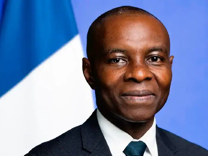 Thani Mohamed Soilihi en visite à Mayotte dans un climat de tensions Thani Mohamed Soilihi en visite à Mayotte dans un climat de tensions