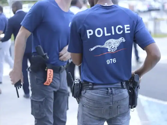 Un immigré clandestin se prend une balle dans le dos