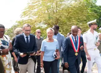 Visite d’Élisabeth Borne à Mayotte : « L’avenir du territoire, c’est sa jeunesse » Visite d’Élisabeth Borne à Mayotte : « L’avenir du territoire, c’est sa jeunesse »