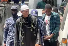 Comores : le rappeur Titi le fourbe condamné à une peine sursitaire Comores : le rappeur Titi le fourbe condamné à une peine sursitaire