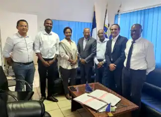 La fibre optique arrive à Pamandzi grâce à un partenariat historique La fibre optique arrive à Pamandzi grâce à un partenariat historique