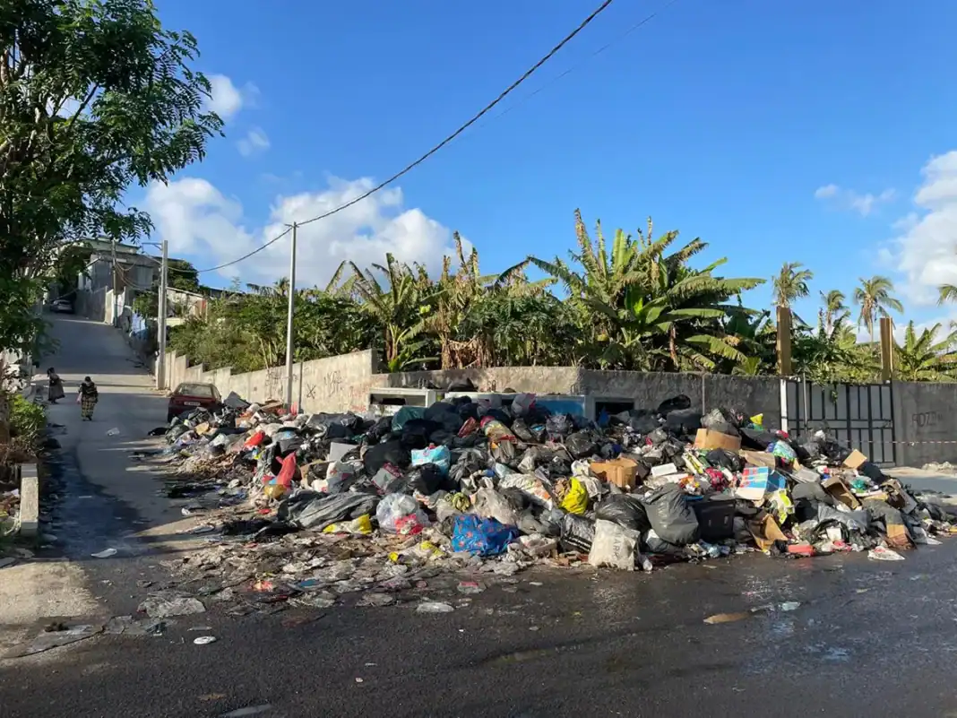 Le quartier Cetam à Labattoir étouffe sous les ordures