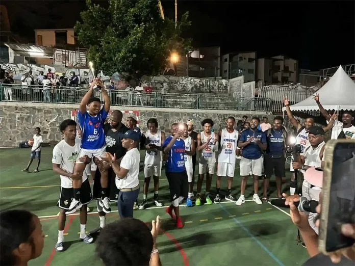 Magic Basket et l’Étoile Bleue remportent le Trophée des Champions à Cavani