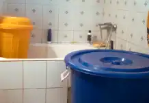 A Mayotte, les tours d’eau mettent les habitants et les entreprises à rude épreuve A Mayotte, les tours d’eau mettent les habitants et les entreprises à rude épreuve