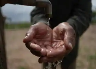 Crise de l’eau « Les Mahorais vivent une double peine » ! Crise de l’eau « Les Mahorais vivent une double peine » !