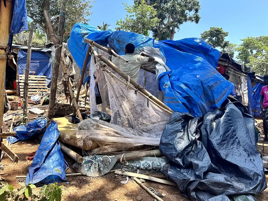 Début d’évacuation du camp de Tsoundzou 2