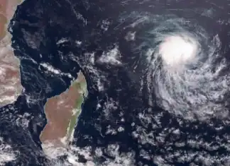 Inquiétude à La Vigie : Chido continue à hanter les esprits à Mayotte Inquiétude à La Vigie : Chido continue à hanter les esprits à Mayotte