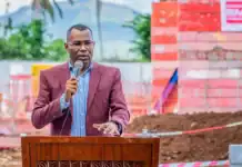 Tsingoni : le maire et deux élus renvoyés devant la justice Tsingoni : le maire et deux élus renvoyés devant la justice