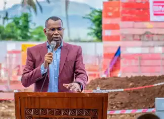 Tsingoni : le maire et deux élus renvoyés devant la justice Tsingoni : le maire et deux élus renvoyés devant la justice