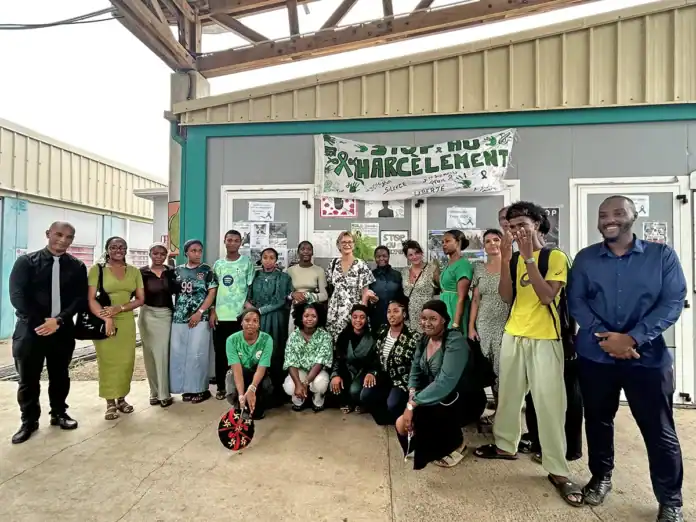 À Chirongui, la rectrice à l’écoute des lycéens : “Libérer la parole sur le harcèlement à Mayotte”