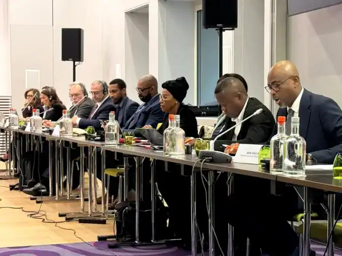 Adapter les normes européennes à Mayotte ou réaffirmer la singularité des outre-mer ? Adapter les normes européennes à Mayotte ou réaffirmer la singularité des outre-mer ?