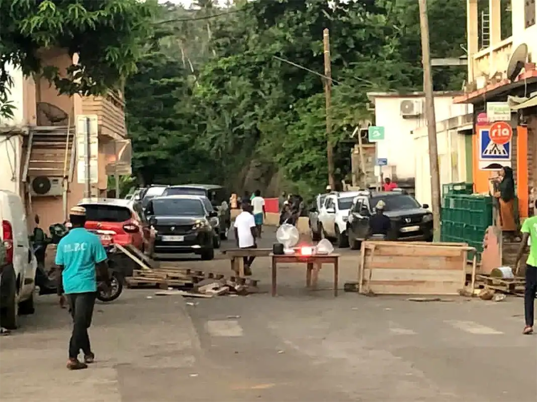 Blocage de la route à Mangajou : se dirige-t-on vers un « nouveau 2024 » ?