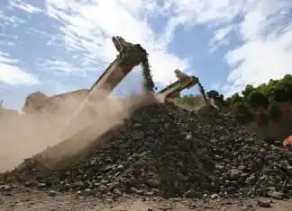 Carrière de Kangani : feu vert préfectoral à la SCM, un dossier emblématique à Koungou Carrière de Kangani : feu vert préfectoral à la SCM, un dossier emblématique à Koungou