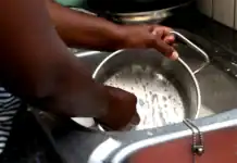 Comores : une loi veut encadrer le travail domestique Comores : une loi veut encadrer le travail domestique