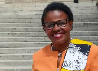 Crise de l’eau à Mayotte : passions et réactions dans les deux assemblées Crise de l’eau à Mayotte : passions et réactions dans les deux assemblées