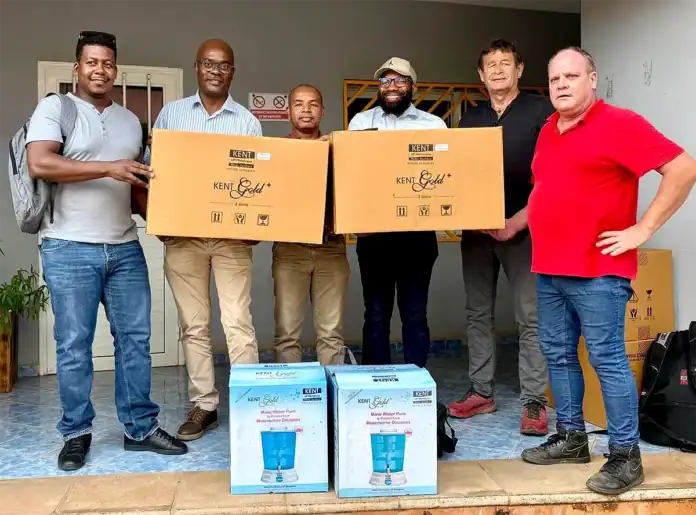 Des centaines de fontaines distribuées pour pallier la crise de l’eau ! Des centaines de fontaines distribuées pour pallier la crise de l’eau !