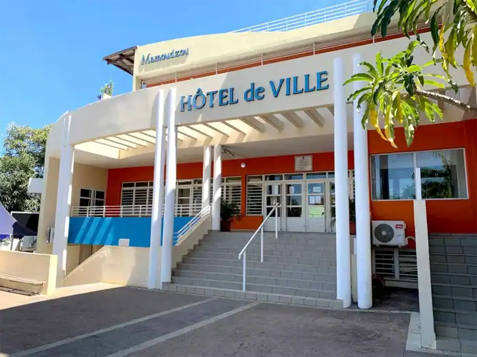 Fermeture exceptionnelle des services de la mairie de Mamoudzou Fermeture exceptionnelle des services de la mairie de Mamoudzou