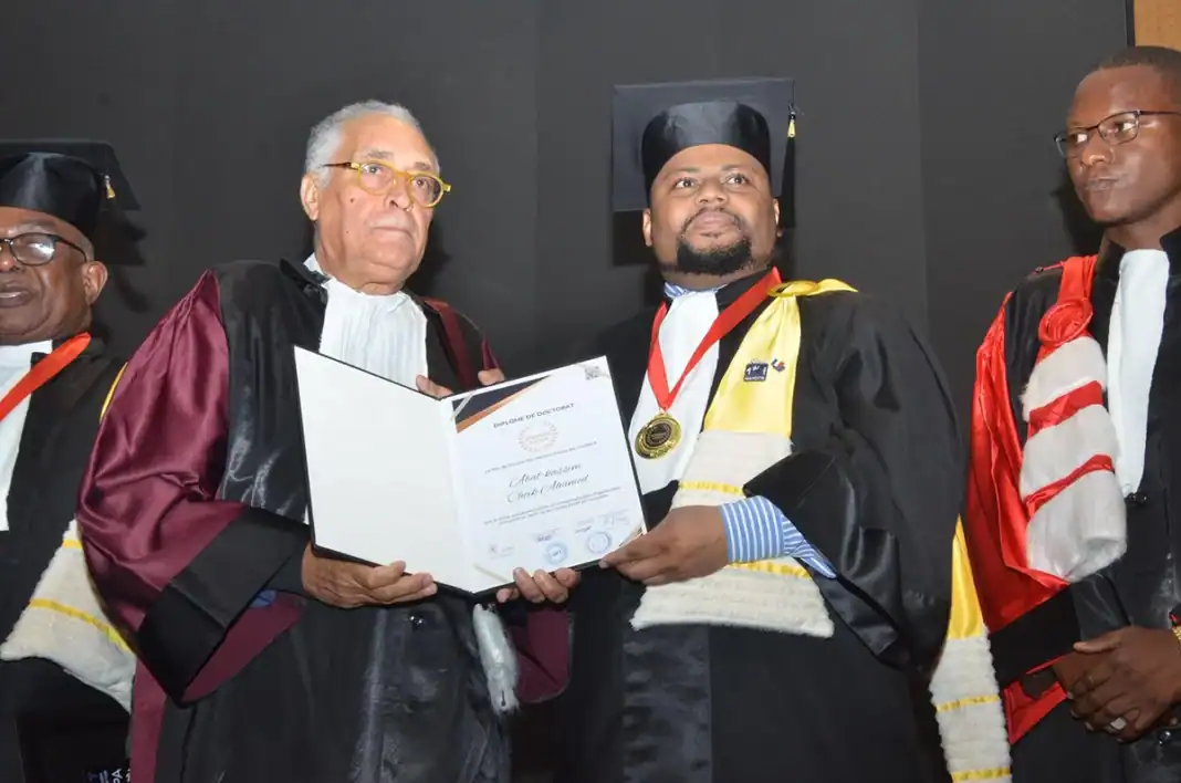 Le président de l’université de Mayotte à l’honneur