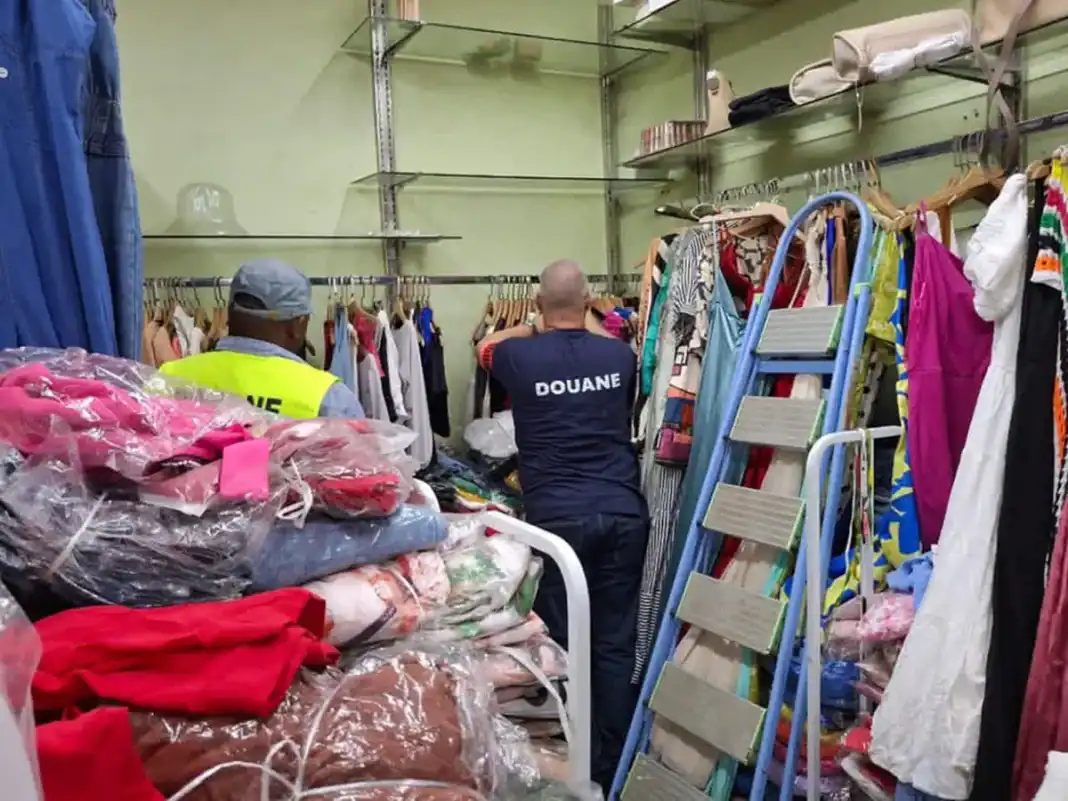 Lutte contre la fraude : plus de 1 000 articles contrefaits saisis à Chiconi et Majicavo