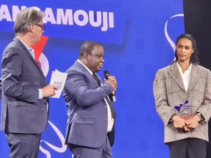 M’tsangamouji récompensée au Grand Prix des Maires de France pour la Nuit du Handball M’tsangamouji récompensée au Grand Prix des Maires de France pour la Nuit du Handball