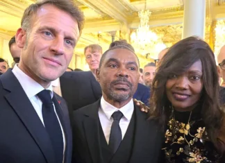 Mzuri Sana illumine l’Élysée lors de la Grande Exposition du Fabriqué en France Mzuri Sana illumine l’Élysée lors de la Grande Exposition du Fabriqué en France