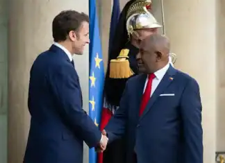 Relations Mayotte / Comores : quand Azali essaie d’allécher les Mahorais à coup de pétrole Relations Mayotte / Comores : quand Azali essaie d’allécher les Mahorais à coup de pétrole
