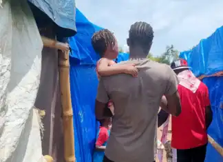 Au nouveau camp de Tsoundzou, l’histoire se répète pour les réfugiés Au nouveau camp de Tsoundzou, l’histoire se répète pour les réfugiés