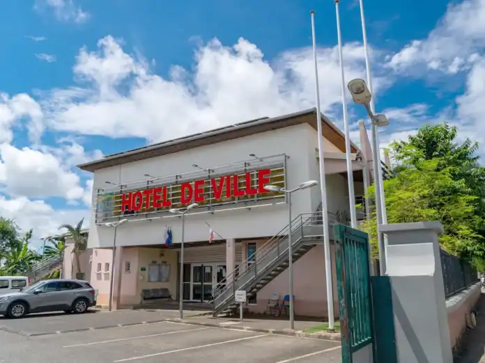 Chirongui : près de 1,5 million d’euros mandatés d’office pour le budget 2025 Chirongui : près de 1,5 million d’euros mandatés d’office pour le budget 2025