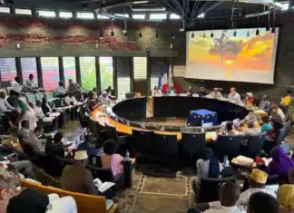 Evolution institutionnelle de Mayotte : Anchya Bamana invite Ben Issa Ousséni à la vigilance Evolution institutionnelle de Mayotte : Anchya Bamana invite Ben Issa Ousséni à la vigilance