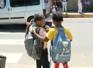 Grandir à Mayotte : les droits fondamentaux de l’enfant en danger Grandir à Mayotte : les droits fondamentaux de l’enfant en danger