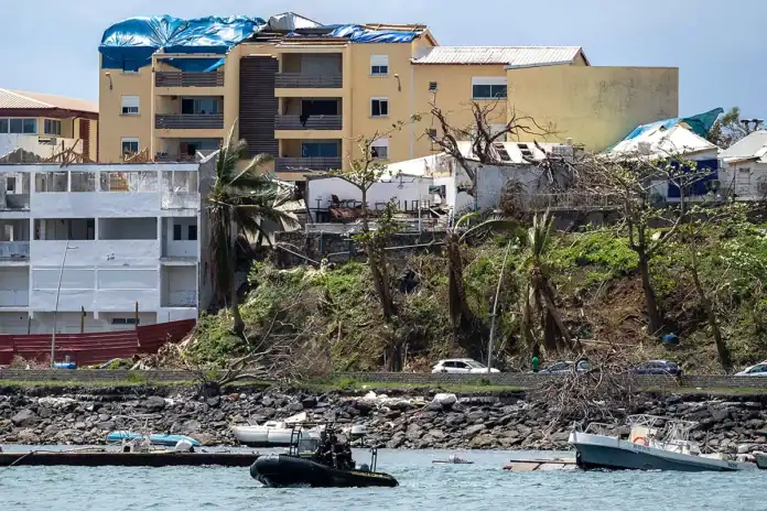 Mamoudzou organise la première commémoration du cyclone Chido le 14 décembre 2025 Mamoudzou organise la première commémoration du cyclone Chido le 14 décembre 2025