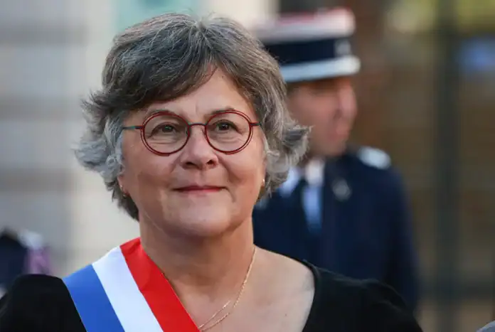 Polémique autour de Dominique Voynet : des explications qui n’ont rien arrangé