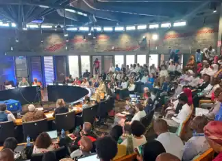 Premiers enseignements du colloque sur le cyclone Chido pour Mayotte Premiers enseignements du colloque sur le cyclone Chido pour Mayotte