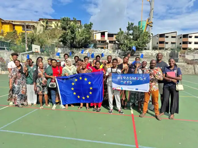 Quinze jeunes de Fuz’ellipse partent en échange Erasmus+ au Luxembourg Quinze jeunes de Fuz’ellipse partent en échange Erasmus+ au Luxembourg