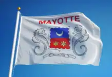 Thèse de doctorat « Mayotte et le droit des peuples à disposer d’eux-mêmes » Thèse de doctorat « Mayotte et le droit des peuples à disposer d’eux-mêmes »