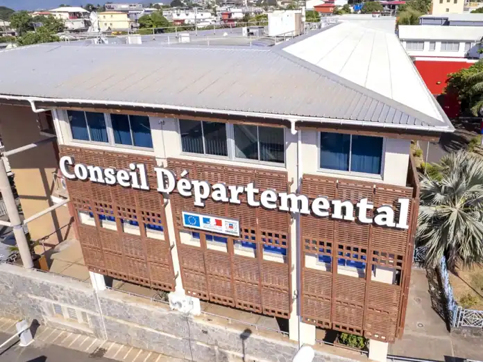 Changement d’appellation du CDM : une démarche décriée, jugée inutile et dangereuse pour Mayotte