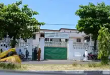 Comores : évincé, un agent du ministère des affaires étrangères saisit la haute cour Comores : évincé, un agent du ministère des affaires étrangères saisit la haute cour