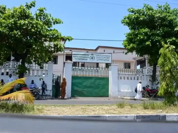 Comores : évincé, un agent du ministère des affaires étrangères saisit la haute cour